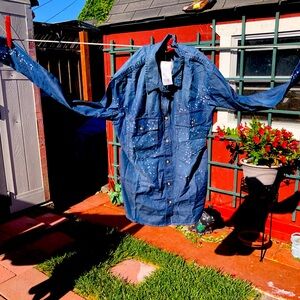 Banana REPUBLIC Long sleeve Denim Top size small Brand NEW.